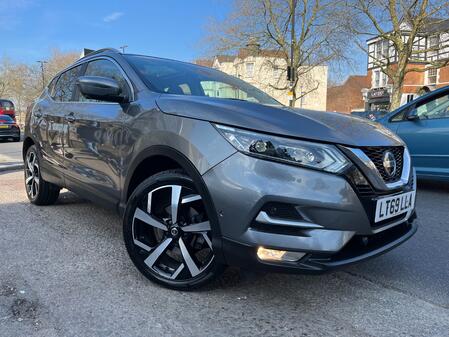 NISSAN QASHQAI 1.3 DIG-T Tekna